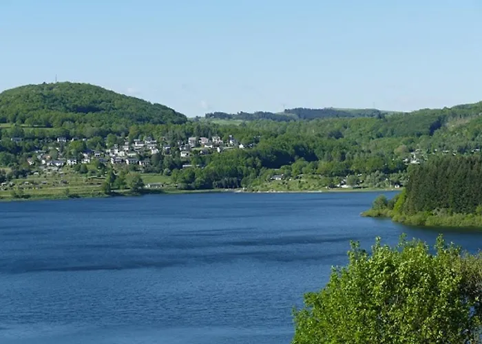 アパート Le De L'adrech ラコーヌ